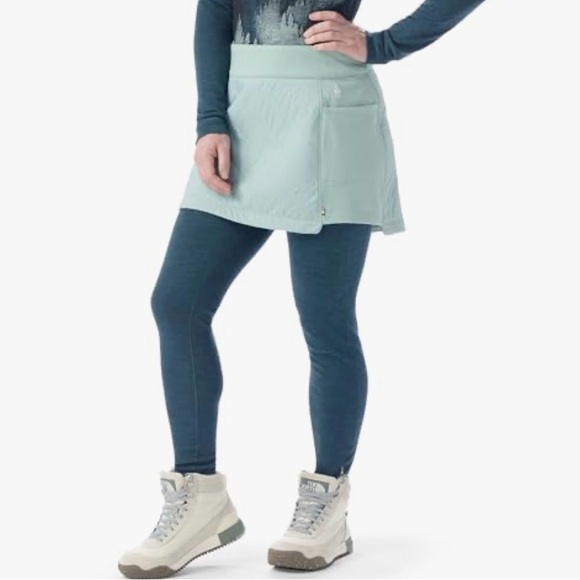 Smartwool Dresses & Skirts - Smartwool Smartloft Pull-On Skirt Womens Medium Winter Sky never worn